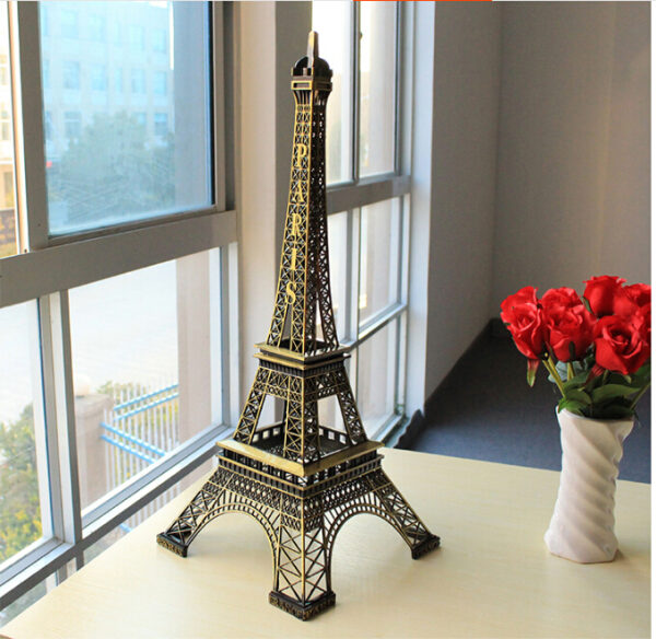 Eiffel Tower Metal Showpiece